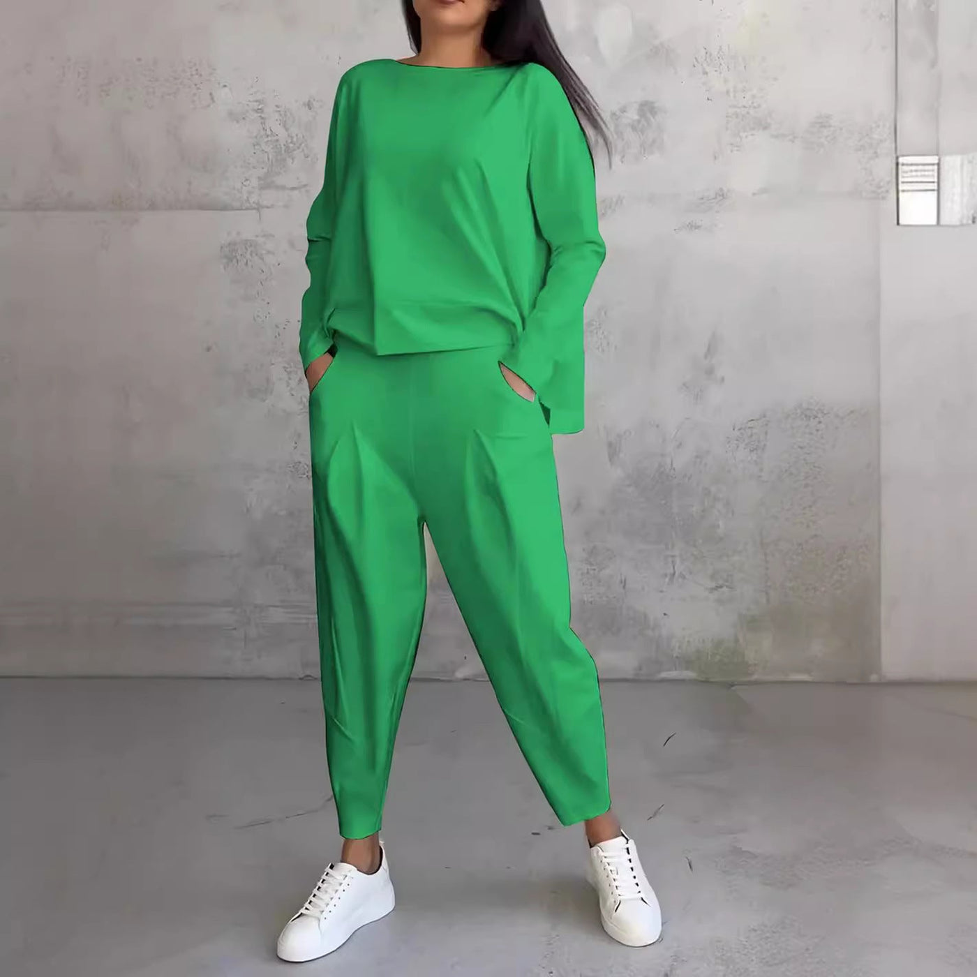 Relaxed Lounge Set