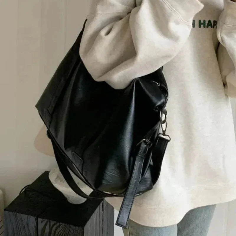 Large Retro Shoulder Bag